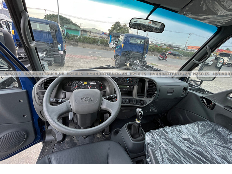 noi-that-n250-e5-hyundaitruck.vn