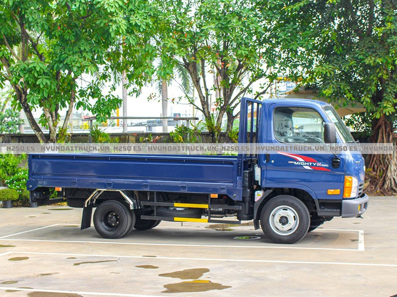 hyundai-n250-e5-thung-lung-2.5tan-hyundaitruck.vn