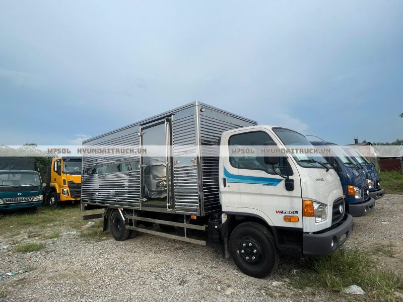 w750l-thung-kin-hyundaitruck.vn